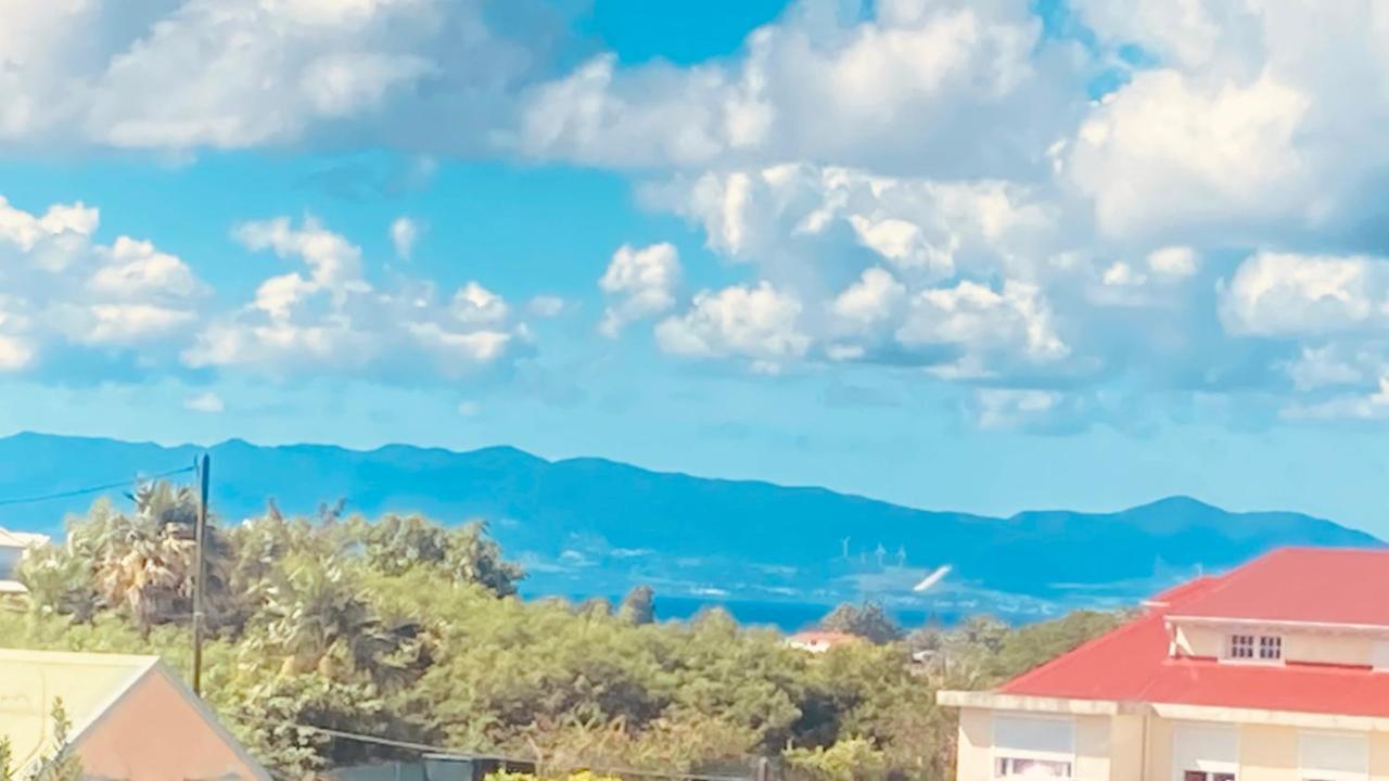 Mangrove Lägenhet Port-Louis Exteriör bild